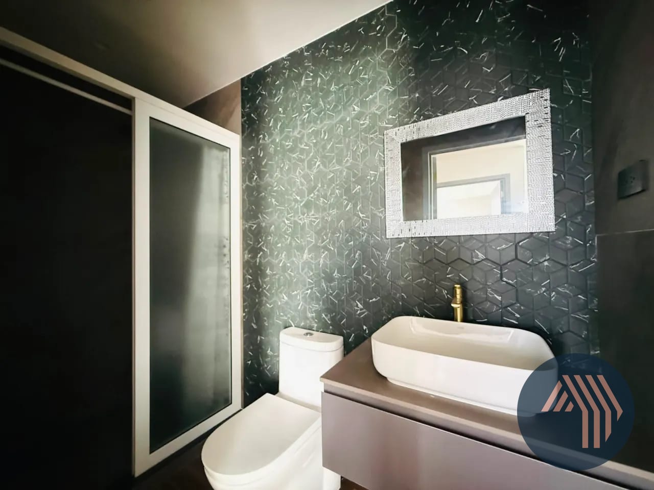 ALQUILER DE CÉNTRICOS APARTAMENTOS - ATARAH, ZONA 10 — Apartamento en Alquiler en Atarah, Zona 10, Guatemala, Ciudad — foto 7 de 17