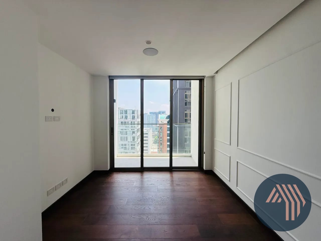 ALQUILER DE CÉNTRICOS APARTAMENTOS - ATARAH, ZONA 10 — Apartamento en Alquiler en Atarah, Zona 10, Guatemala, Ciudad — foto 9 de 17