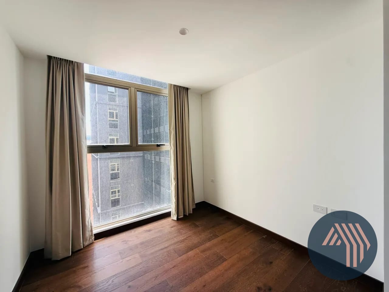 ALQUILER DE CÉNTRICOS APARTAMENTOS - ATARAH, ZONA 10 — Apartamento en Alquiler en Atarah, Zona 10, Guatemala, Ciudad — foto 12 de 17