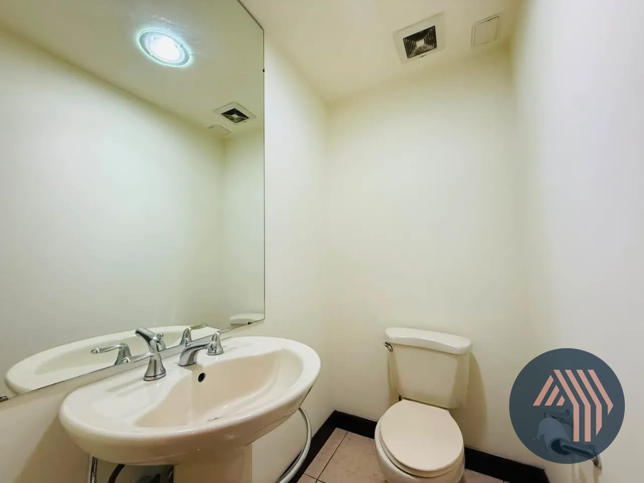 Alquiler de Céntrico Apartamento - Jardines del Acueducto, Zona 10 — Apartamento en Alquiler en Jardines del Acueducto, Zona 10, Guatemala, Ciudad — foto 8 de 16