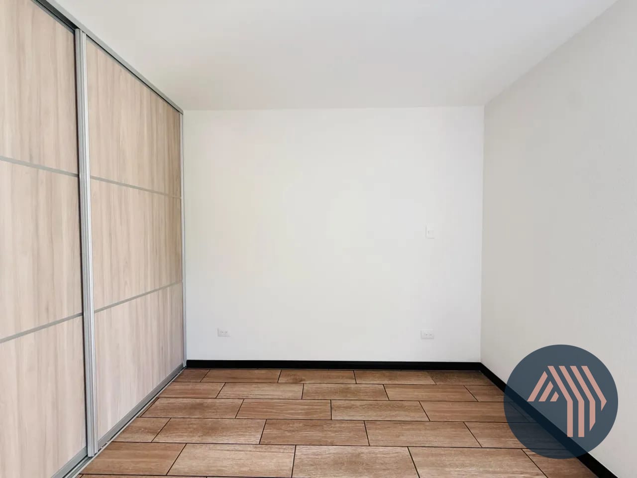 Alquiler de Apartamento para Estrenar - San Isidro 20/21, Zona 16 — Apartamento en Alquiler en San Isidro 20/21, Zona 16, Guatemala, Ciudad — foto 7 de 17