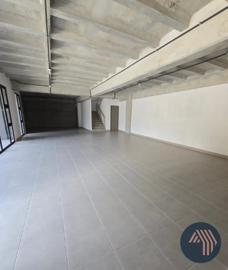 Alquiler de Amplia Bodega 484.37MT2 - Bouganvillias, Zona 18 — Bodega / Ofibodega en Alquiler en Zona 18, Guatemala, Ciudad — foto 9 de 15