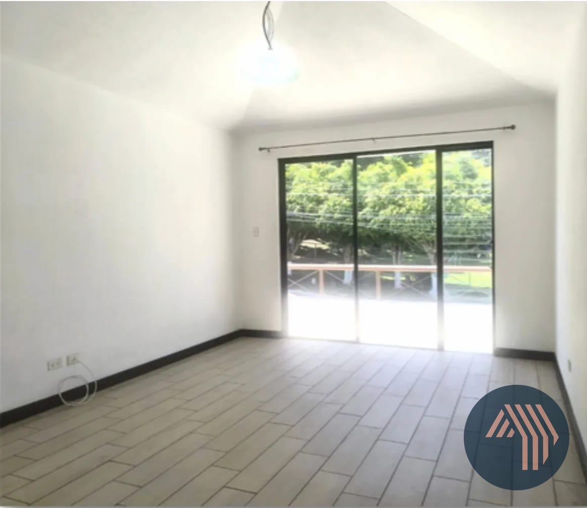 Venta de Hermosa Casa - Terravista, KM 16.5 CES — Casa en Venta en Terravista, Carretera a El Salvador, Guatemala, Ciudad — foto 8 de 17