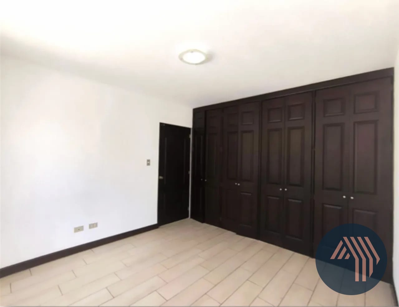 Venta de Hermosa Casa - Terravista, KM 16.5 CES — Casa en Venta en Terravista, Carretera a El Salvador, Guatemala, Ciudad — foto 13 de 17