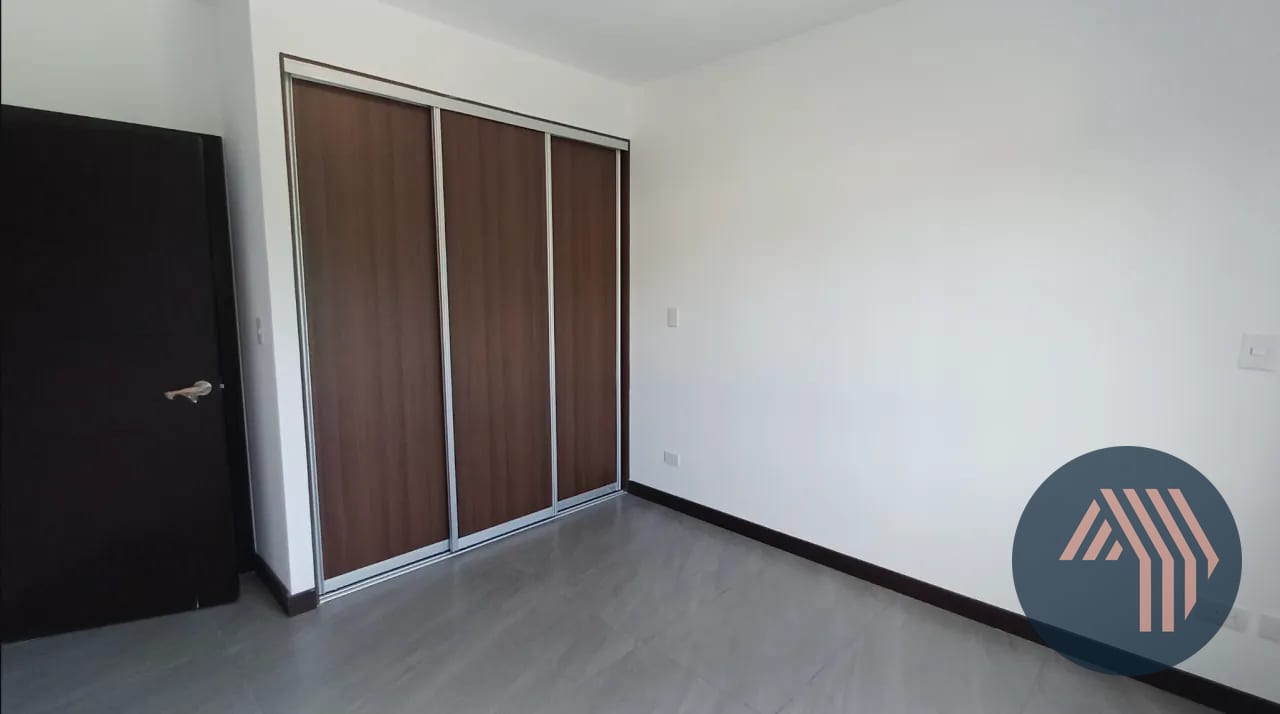 Alquiler de Apartamento para Estrenar - Arles, Zona 15 — Apartamento en Alquiler en Arles, Zona 15, Guatemala, Ciudad — foto 6 de 8