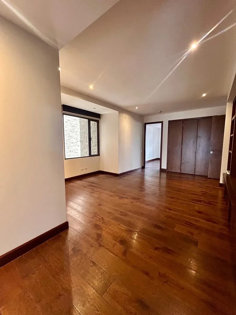 Espectacular Apartamento en Venta enTiffany 5ta — Apartamento en Venta en Tiffany 5ta Avenida, Zona 14, Guatemala, Ciudad — foto 9 de 16