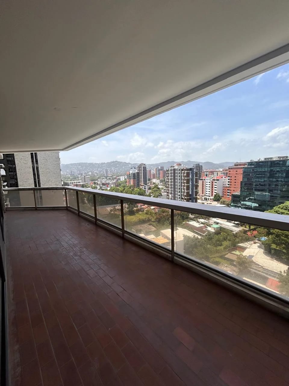 Apartamento en Venta Tiffany Zona 10 — Apartamento en Venta en Zona 10, Guatemala, Ciudad — foto 16 de 17