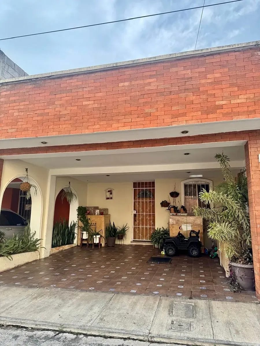 Casa en Venta Colina de Monte María Sur — Casa en Venta en Villa Nueva, Guatemala, Ciudad — foto 1 de 12