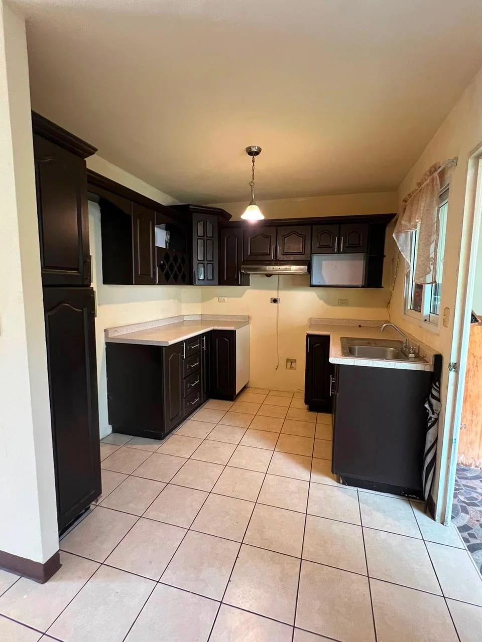 Casa en Venta Valles de María — Casa en Venta en Villa Nueva, Guatemala, Ciudad — foto 5 de 8