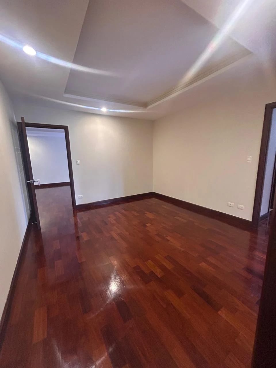 Apartamento en Alquiler Edificio Santa María — Apartamento en Alquiler en Santa María, Zona 10, Guatemala, Ciudad — foto 12 de 14