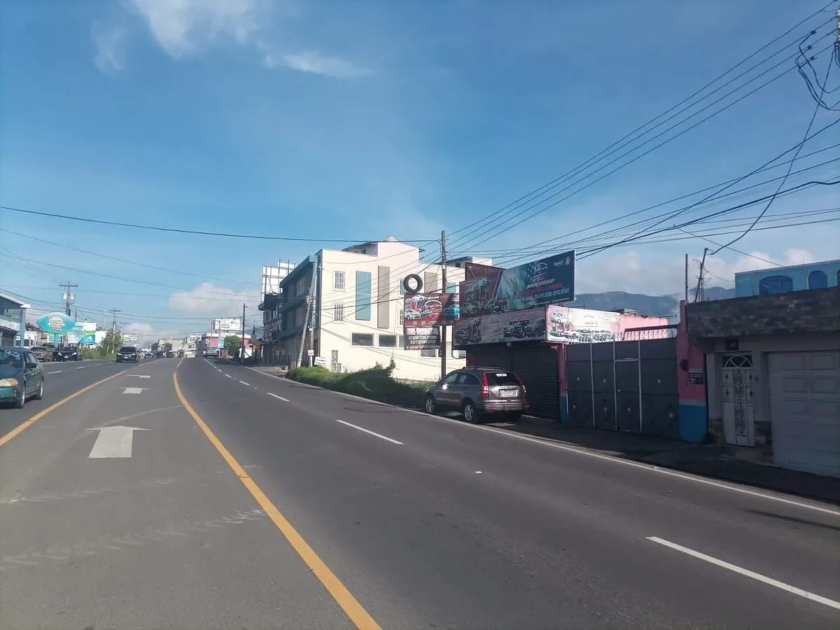 Terreno para Franquicias en Alquiler Xela 6,430V2 — Terreno en Alquiler en La Esperanza, Quetzaltenango — foto 4 de 5