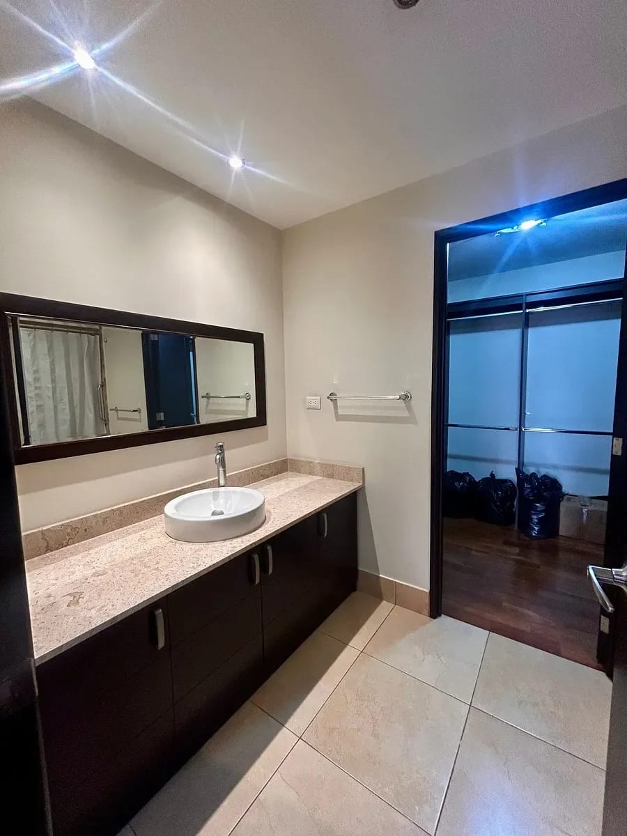 Apartamento en Alquiler Edificio Aria — Apartamento en Alquiler en Aria, Zona 10, Guatemala, Ciudad — foto 10 de 12