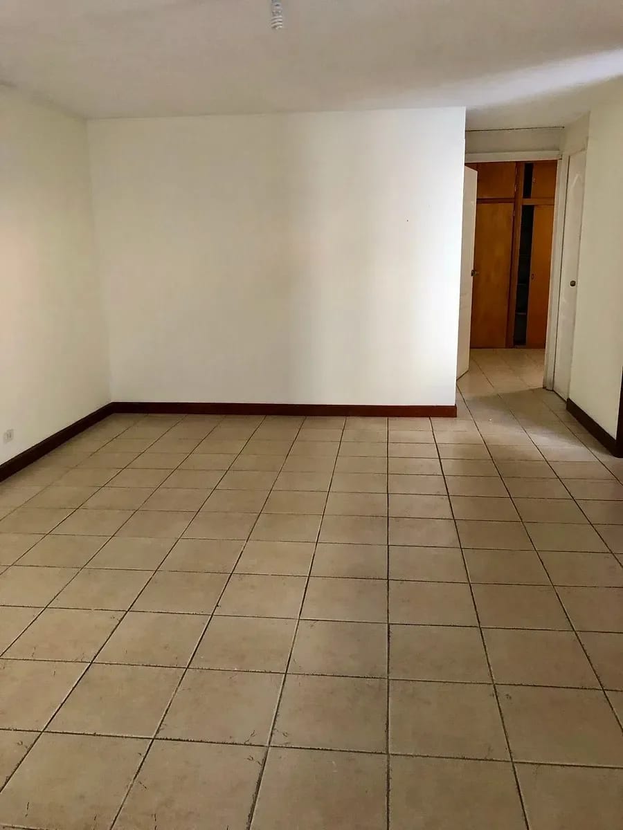 Venta de Casa en San Cristóbal El Escalón/Valles — Casa en Venta en Zona 8 Mixco, Guatemala, Ciudad — foto 3 de 6