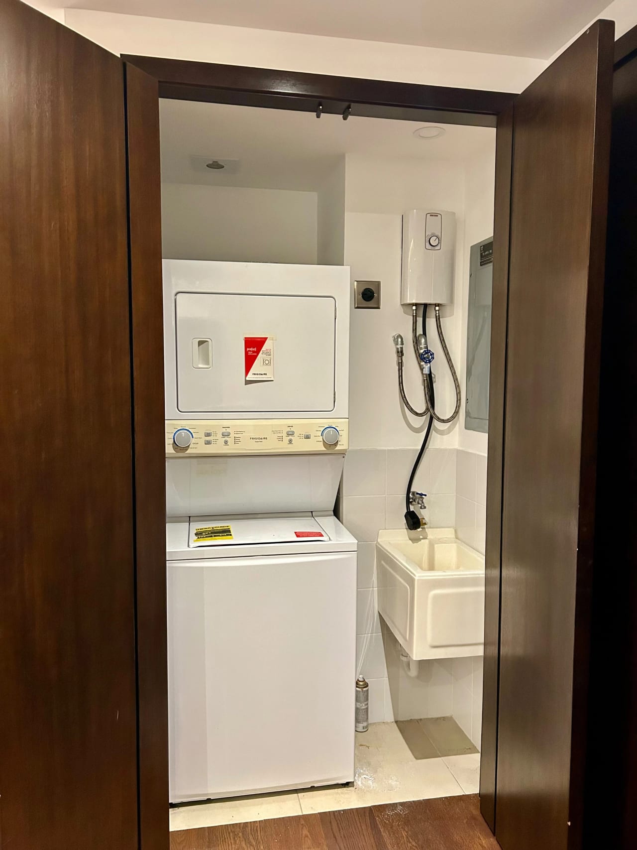 Apartamento en Renta en Zona 10 — Apartamento en Alquiler en Vasanta, Zona 10, Guatemala, Ciudad — foto 17 de 17