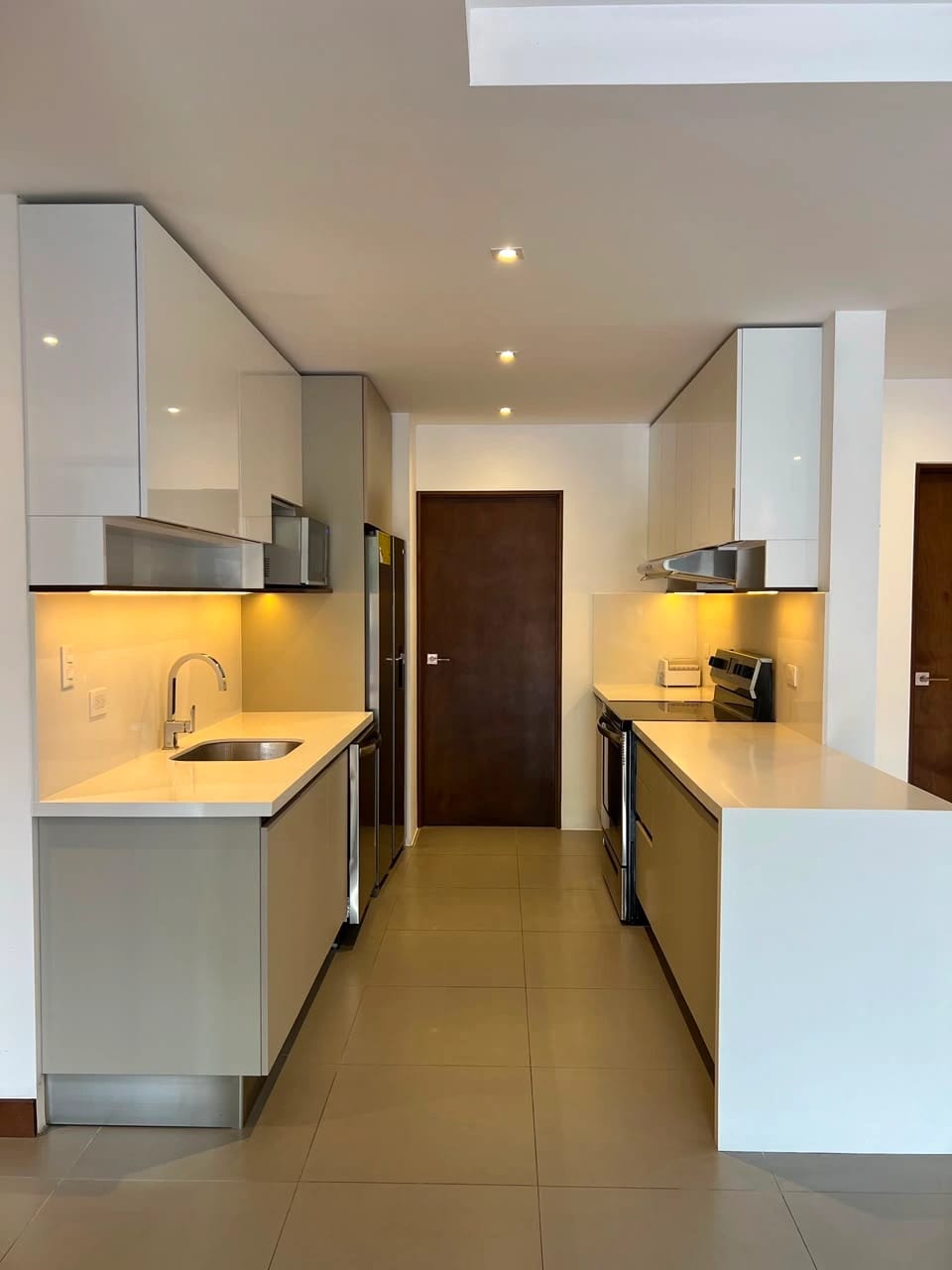 Apartamento nuevo en renta en zona 13 — Apartamento en Alquiler en Zona 13, Guatemala, Ciudad — foto 1 de 6