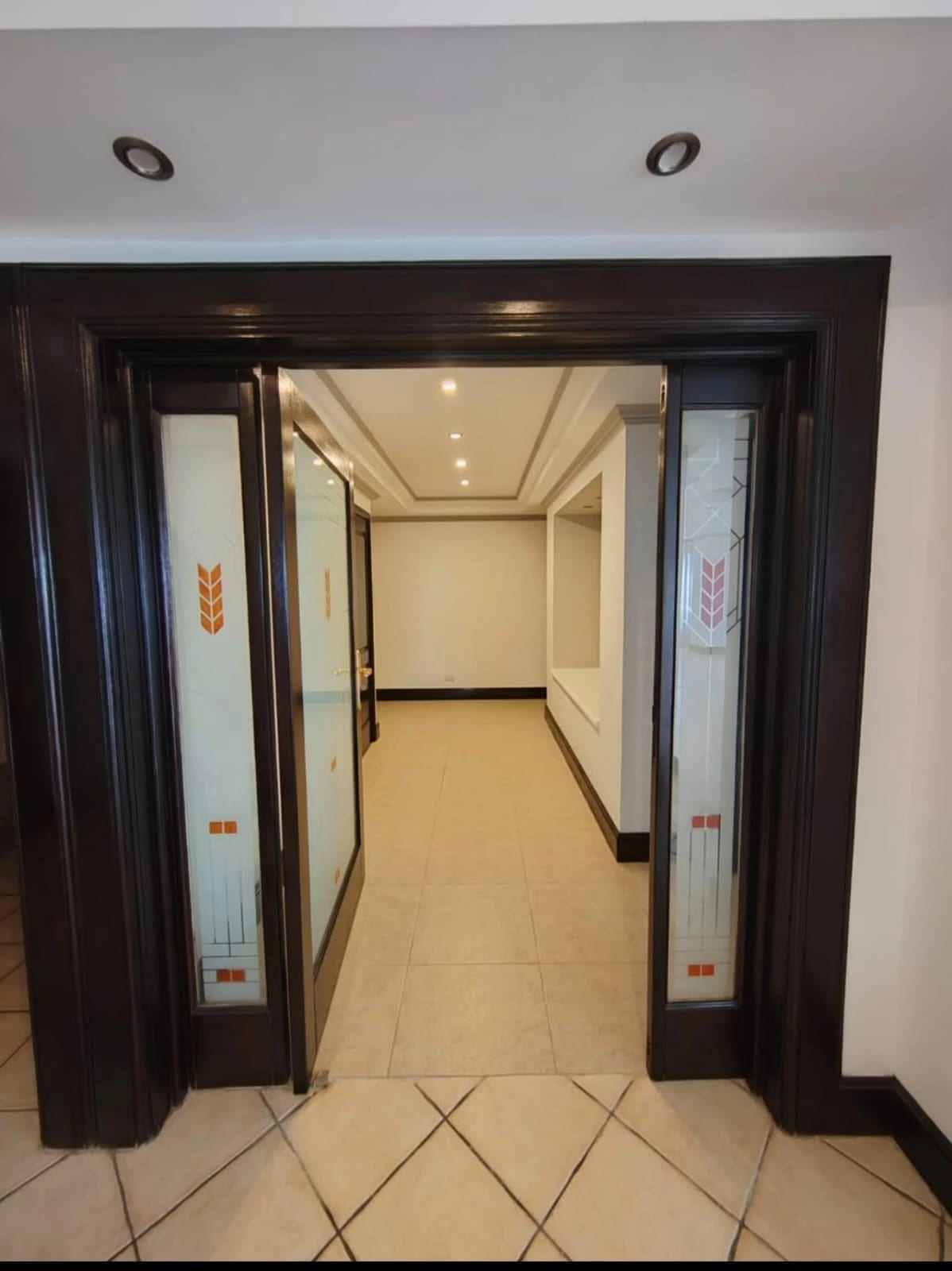 Apartamento amplio en zona 14 — Apartamento en Alquiler en Zona 14, Guatemala, Ciudad — foto 7 de 12