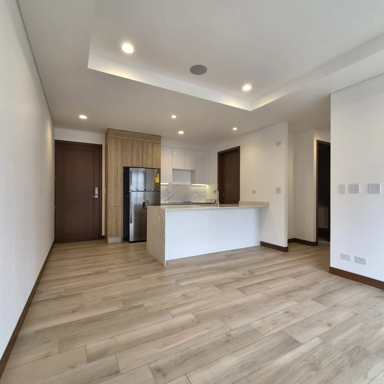 Apartamento en renta en zona 10 — Apartamento en Alquiler en Zona 10, Guatemala, Ciudad — foto 6 de 7