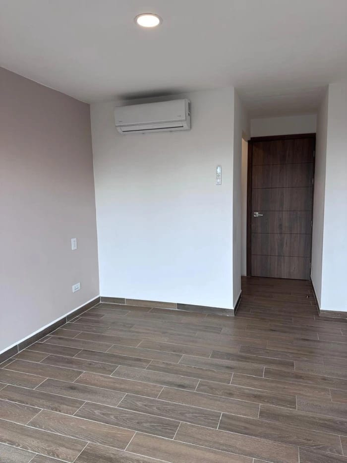 Apartamento en venta en Parque 14 — Apartamento en Venta en Zona 14, Guatemala, Ciudad — foto 4 de 9