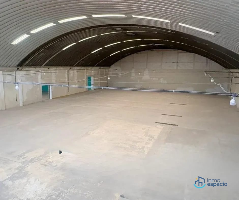 Bodega en alquiler en Colonia La Escuadrilla, Zona 2 de Mixco — Bodega / Ofibodega en Alquiler en Zona 2 Mixco, Guatemala, Ciudad — foto 1 de 17