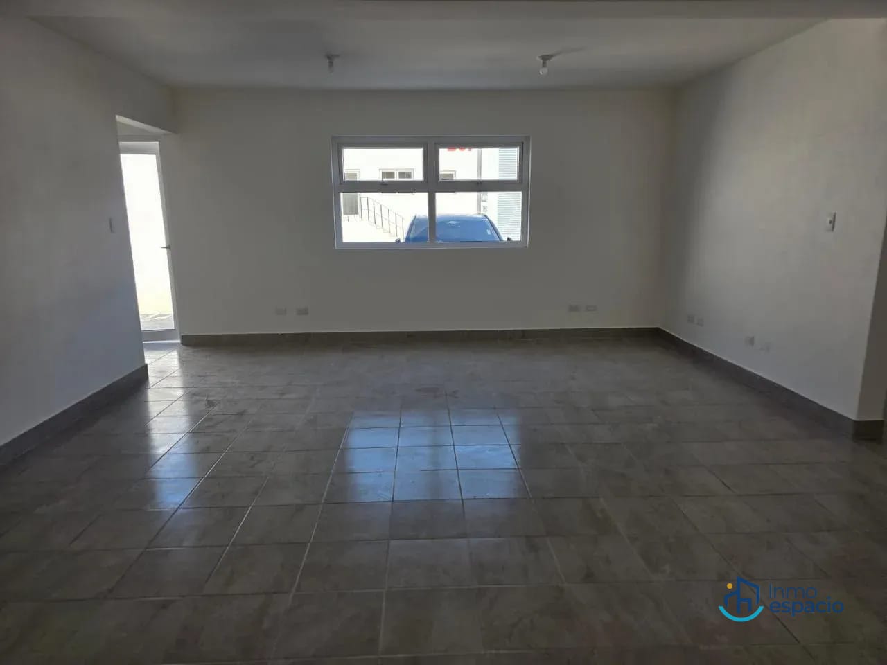Bodega en renta ubicada en Las Tunas, El Naranjo — Bodega / Ofibodega en Alquiler en encinos del naranjo, Zona 4 Mixco, Guatemala, Ciudad — foto 17 de 17