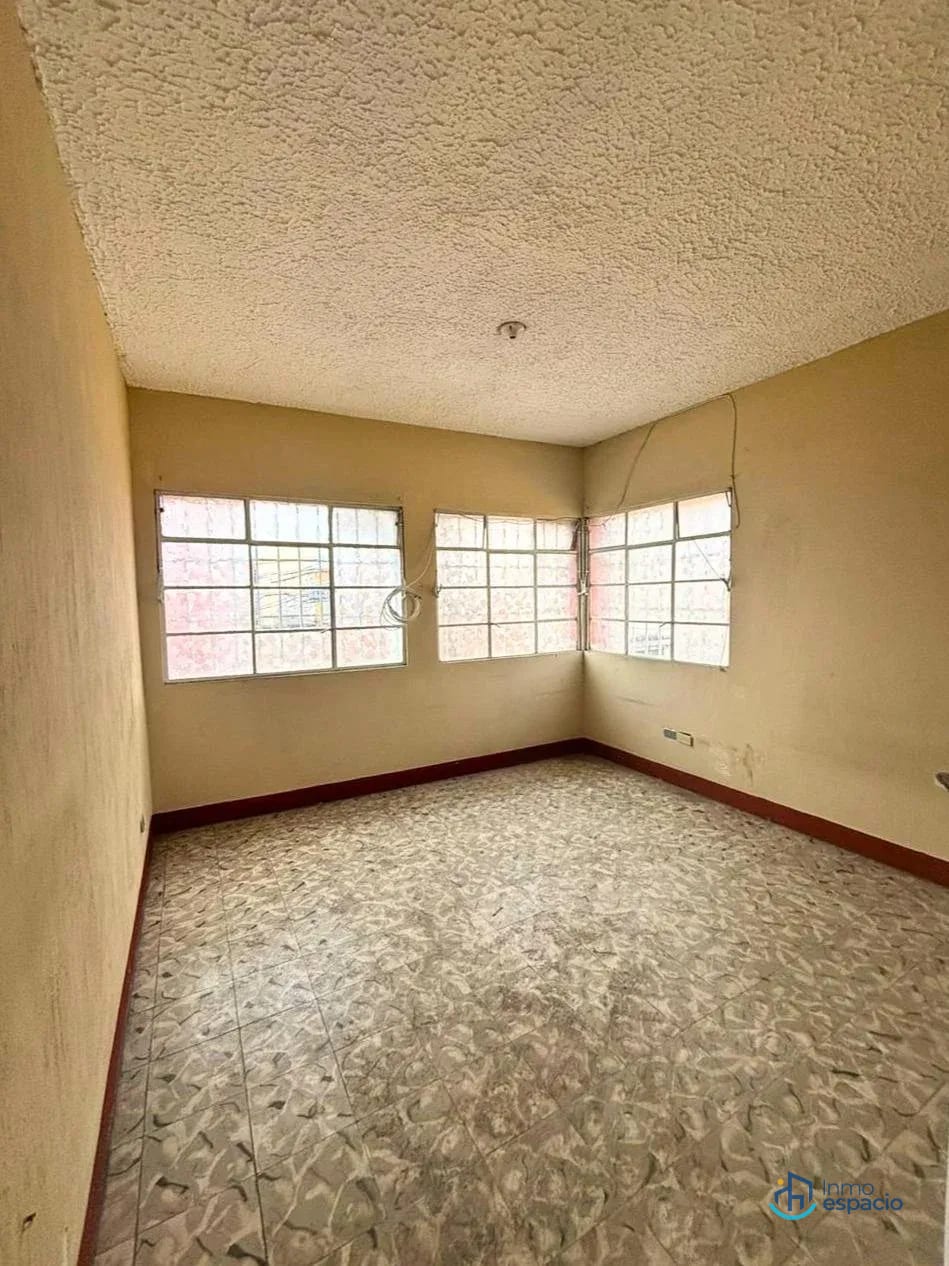Bodega en alquiler o venta ubicada en Zona 1, Ciudad de Guatemala, sector Mercado de las Flores — Bodega / Ofibodega en Venta en Zona 1, Guatemala, Ciudad — foto 9 de 17