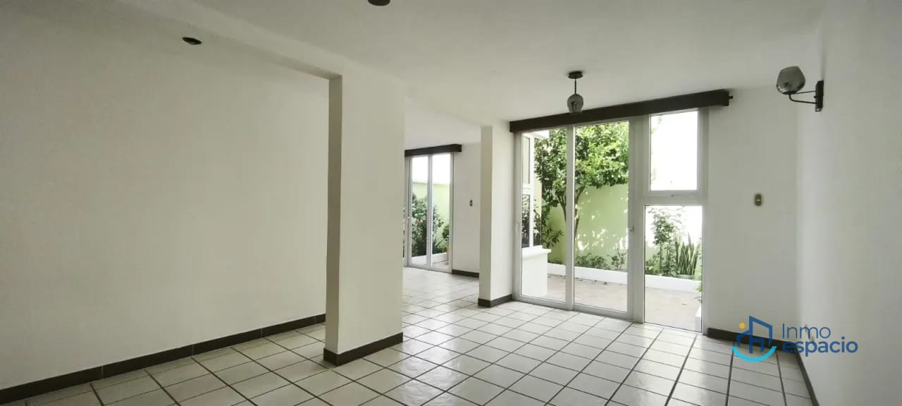 Casa en renta- Santa Catarina Pinula — Casa en Alquiler en Santa Catarina Pinula, Guatemala, Ciudad — foto 1 de 17