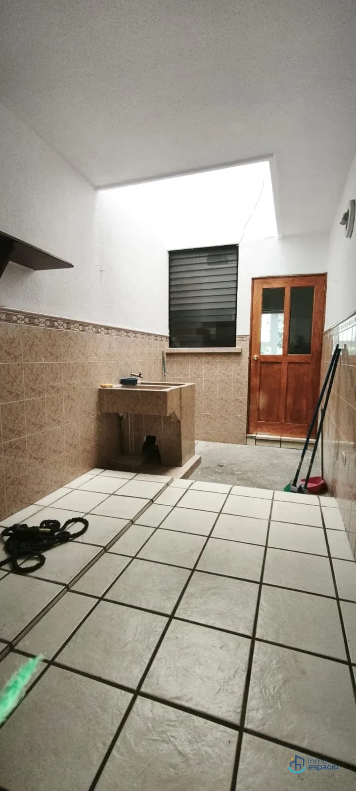 Casa en renta- Santa Catarina Pinula — Casa en Alquiler en Santa Catarina Pinula, Guatemala, Ciudad — foto 2 de 17
