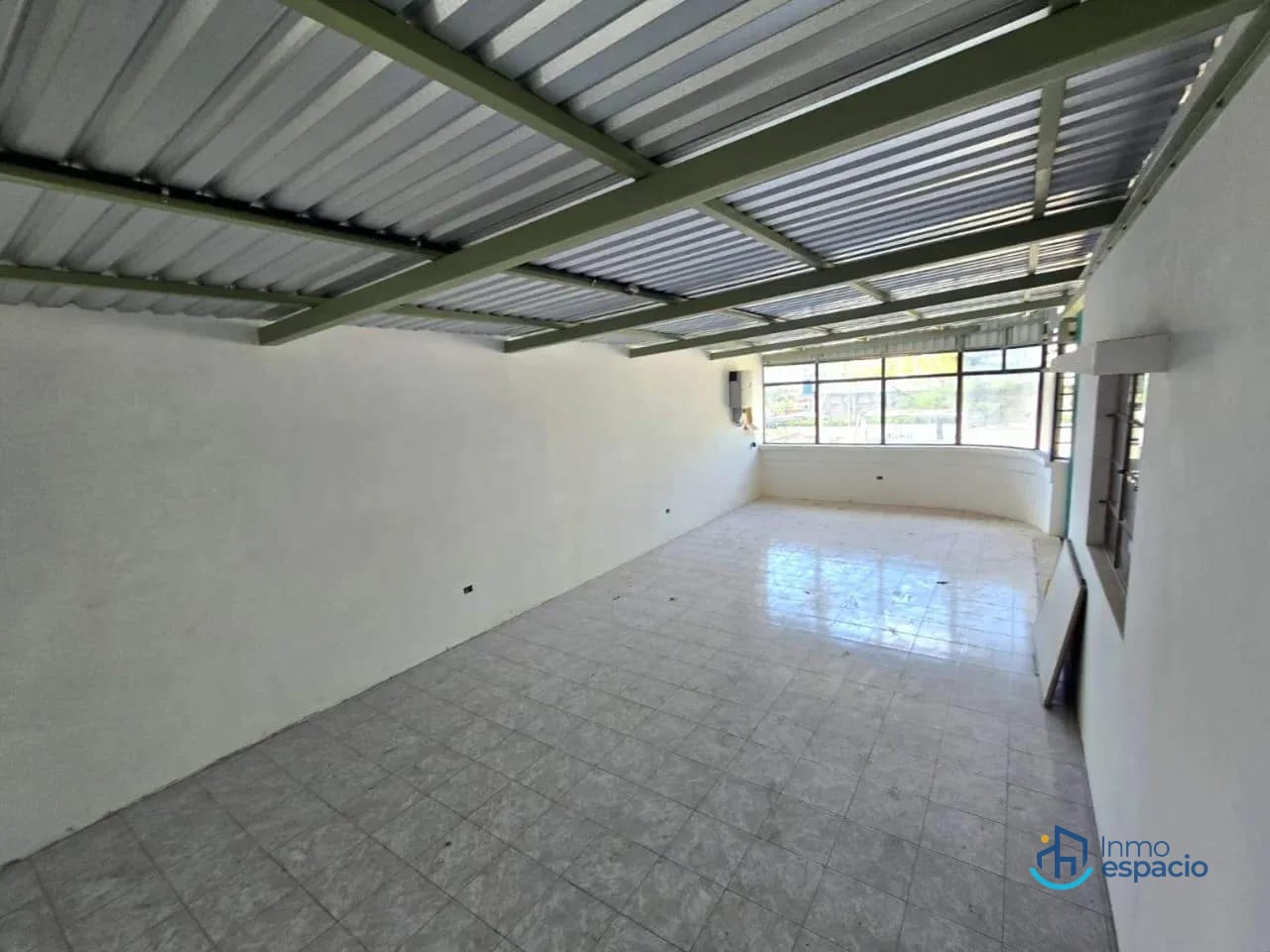 🏭 ÁREA DE BODEGA Y OFIBODEGA EN ALQUILER – ZONA 9 — Bodega / Ofibodega en Alquiler en Zona 9, Guatemala, Ciudad — foto 5 de 17