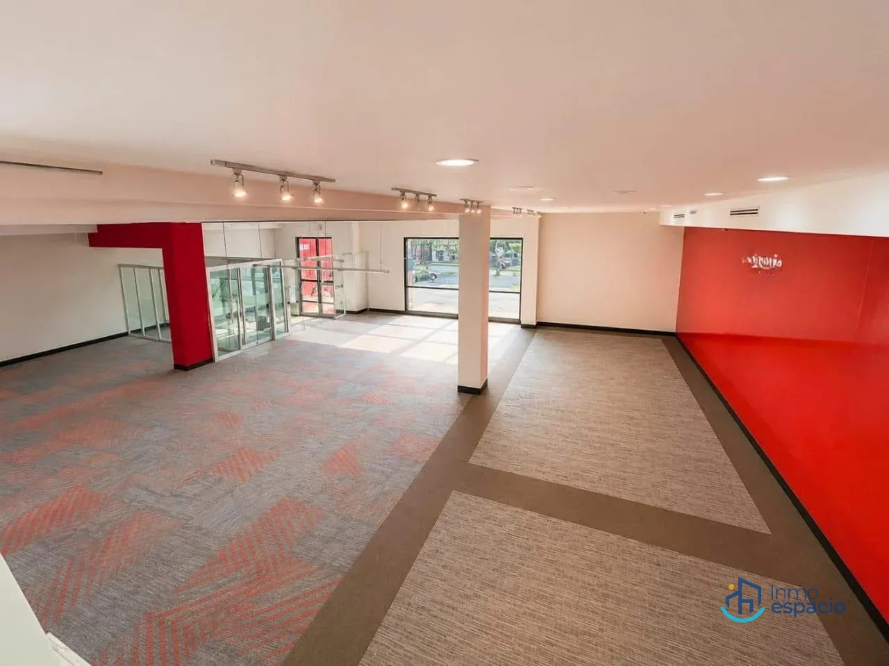 🏢 PROPIEDAD COMERCIAL EN ALQUILER – AVENIDA REFORMA, ZONA 10 — Local en Alquiler en Zona 10, Guatemala, Ciudad — foto 8 de 17