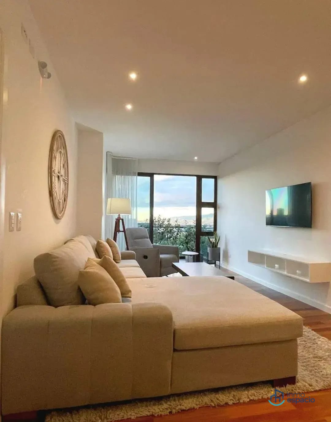 🏢 APARTAMENTO EN ALQUILER – EDIFICIO LUCCA, ZONA 10 — Apartamento en Alquiler en Lucca, Zona 10, Guatemala, Ciudad — foto 5 de 17