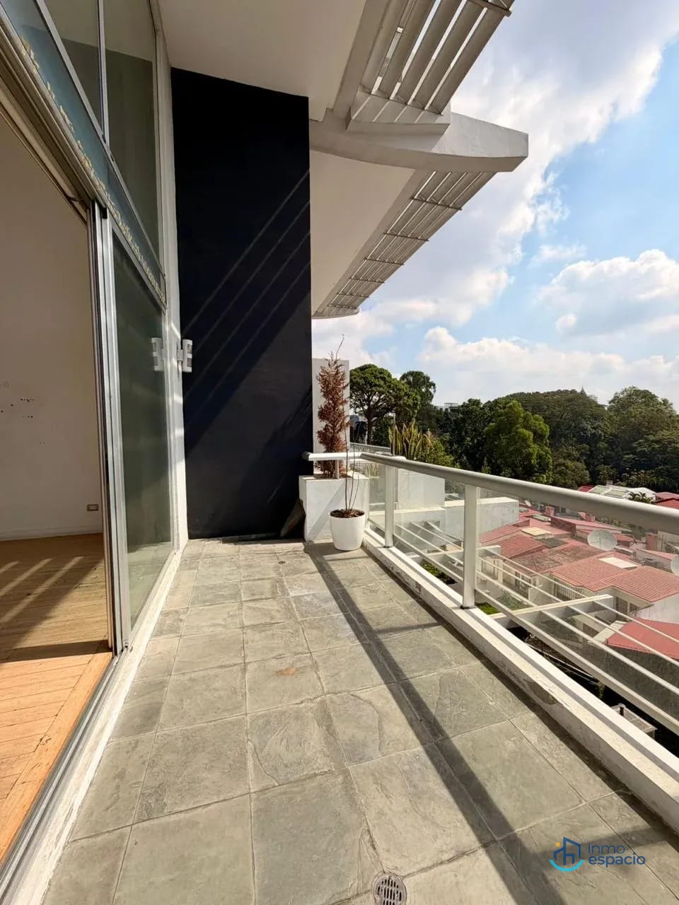 🏢 APARTAMENTO EN VENTA O ALQUILER – EDIFICIO ATRIUM, ZONA 10 — Apartamento en Venta en Atrium, Zona 10, Guatemala, Ciudad — foto 14 de 14