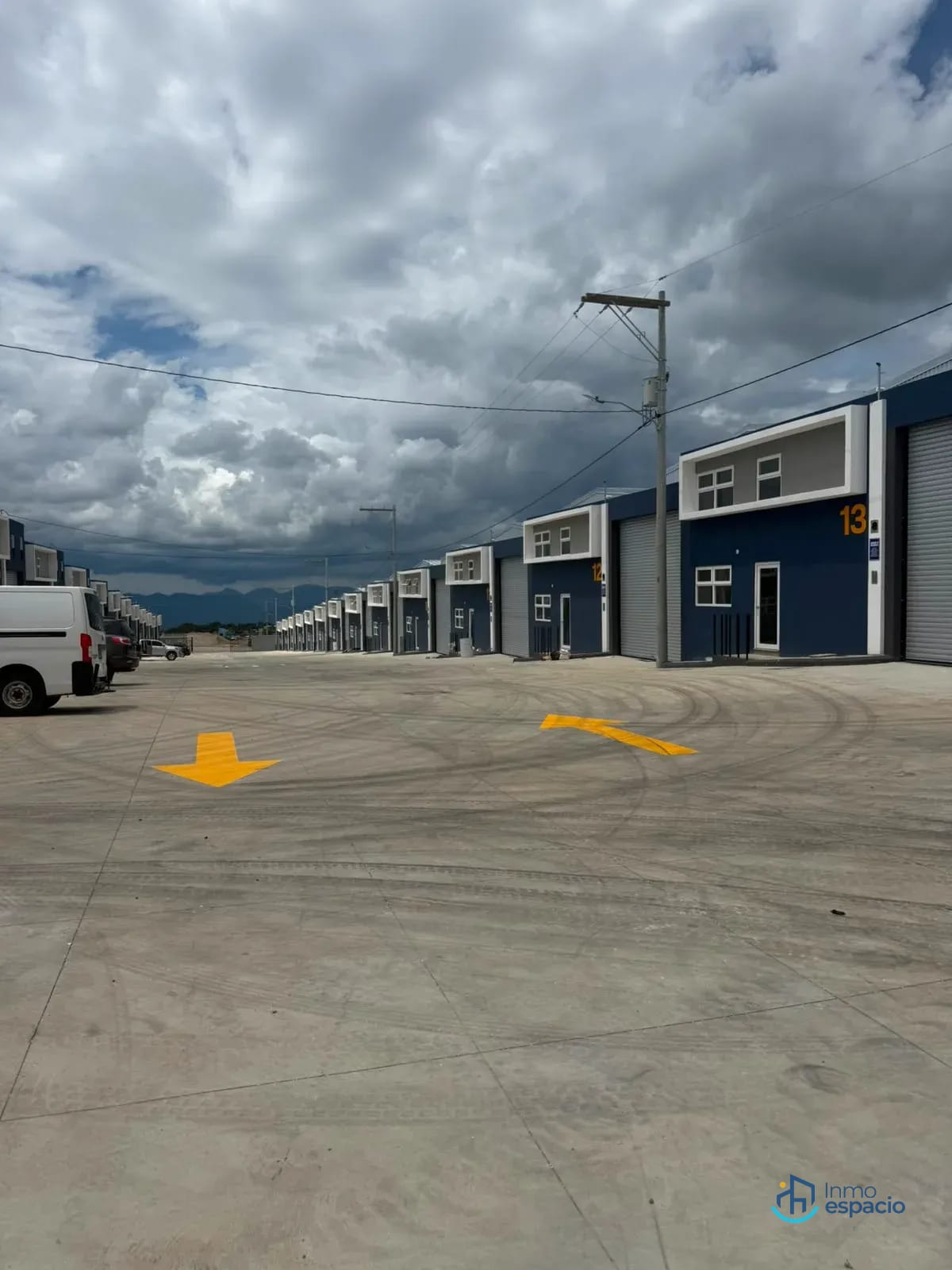 🏭 BODEGA EN RENTA – CAES — Bodega / Ofibodega en Alquiler en Carretera a El Salvador, Guatemala, Ciudad — foto 1 de 12