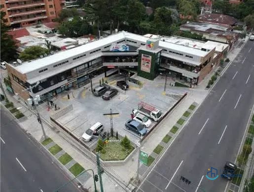 Local Comercial en Renta | Zona 10 | Listo para Adecuar a tu Negocio — Local en Alquiler en Zona 10, Guatemala, Ciudad — foto 6 de 7