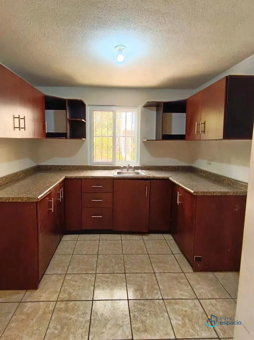 CASA EN VENTA - Zona 7 Villa Nueva — Casa en Venta en Zona 7, Guatemala, Ciudad — foto 9 de 11
