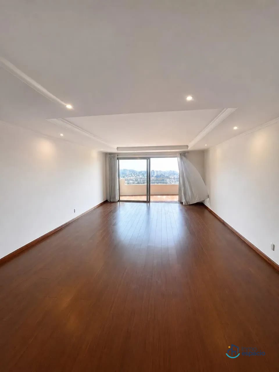 Apartamento en alquiler - Zona 15 — Apartamento en Alquiler en Botticelli, Zona 15, Guatemala, Ciudad — foto 7 de 10