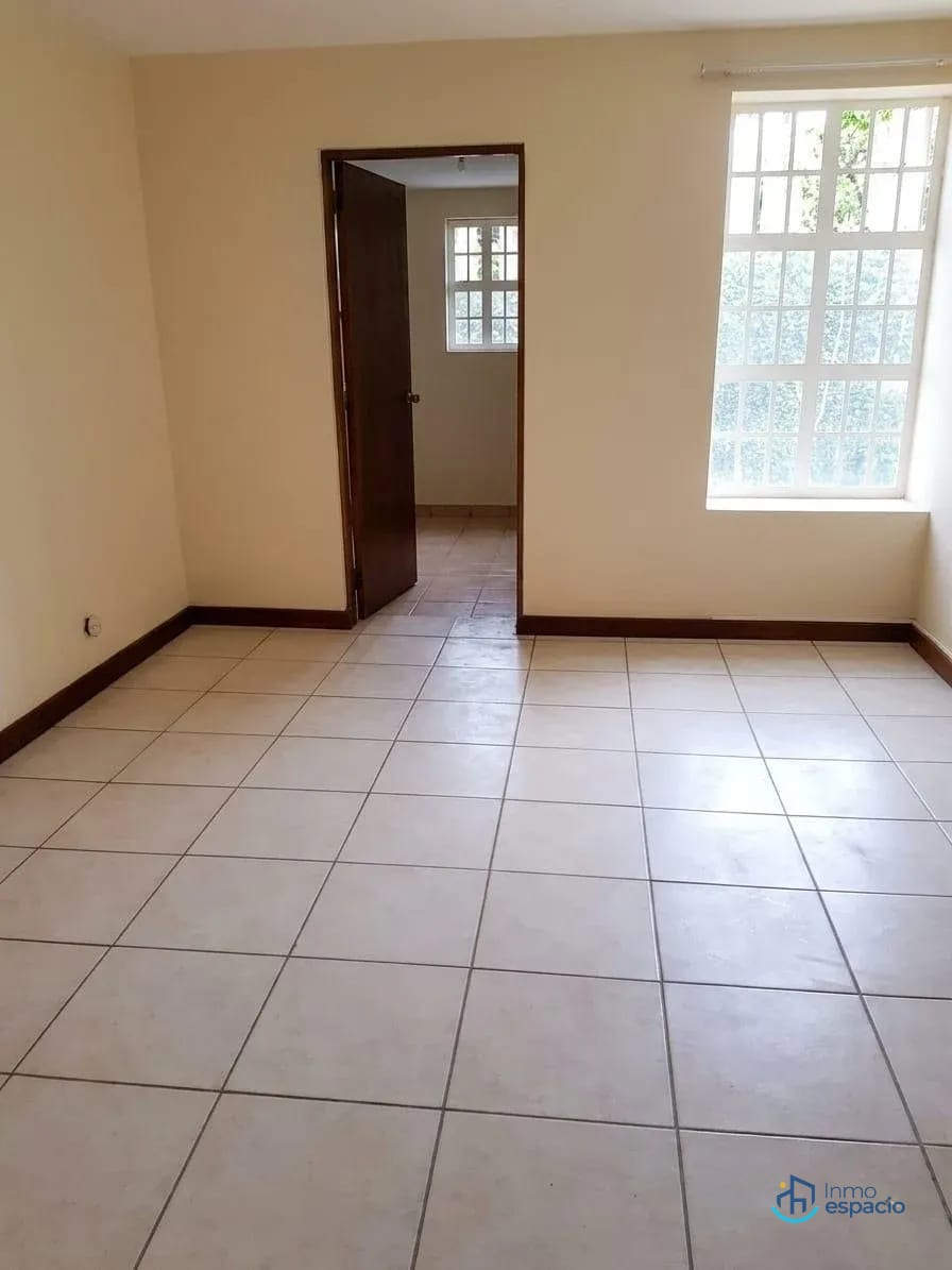 Casa en Venta | KM. 16.5 Carr — Casa en Venta en km 16-20, Carretera a El Salvador, Guatemala, Ciudad — foto 4 de 10
