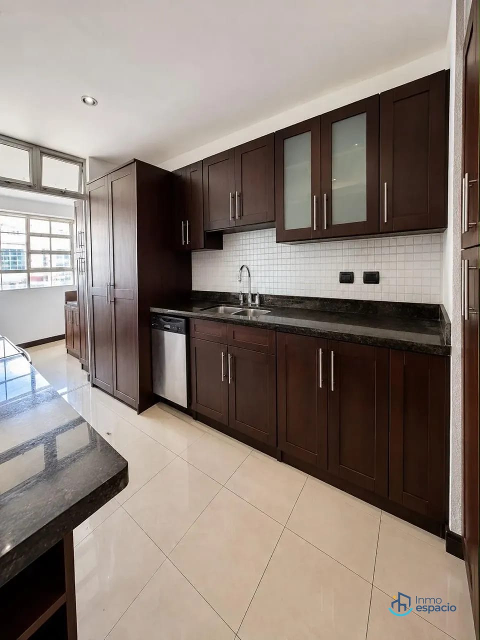 Apartamento en alquiler - Zona 16 — Apartamento en Alquiler en San Isidro, Zona 16, Guatemala, Ciudad — foto 6 de 6