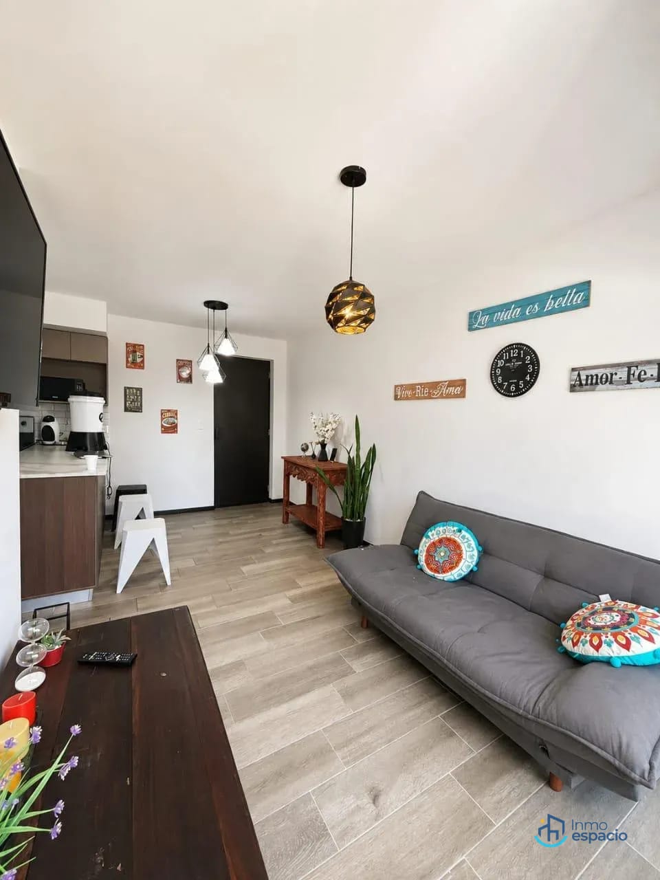 Apartamento en venta en Santa Lucia Milpas Altas — Apartamento en Venta en Santa Lucía Milpas Altas, Sacatepéquez — foto 2 de 11