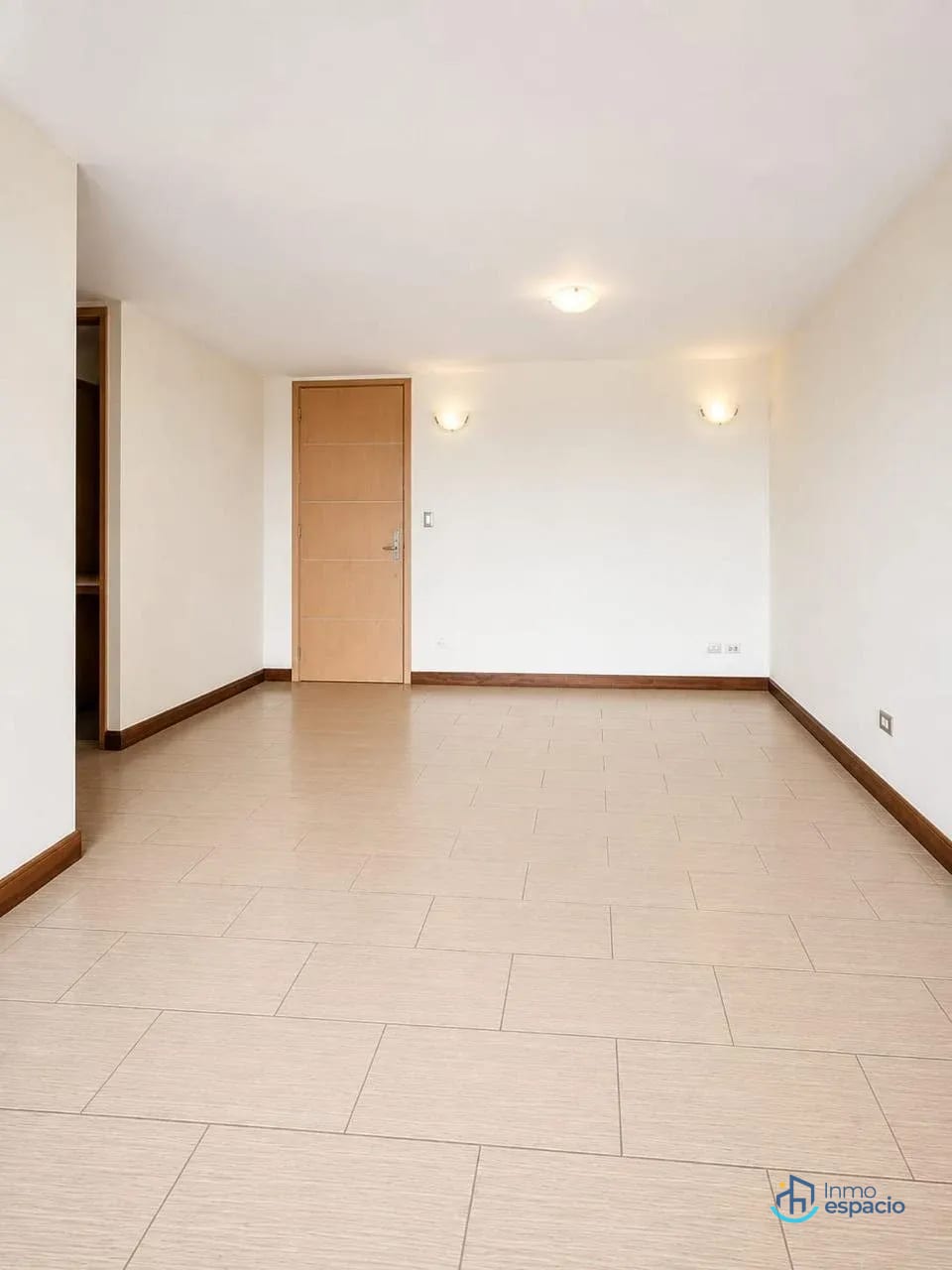 Apartamento en renta en Zona 14 — Apartamento en Alquiler en La Villa, Zona 14, Guatemala, Ciudad — foto 6 de 12