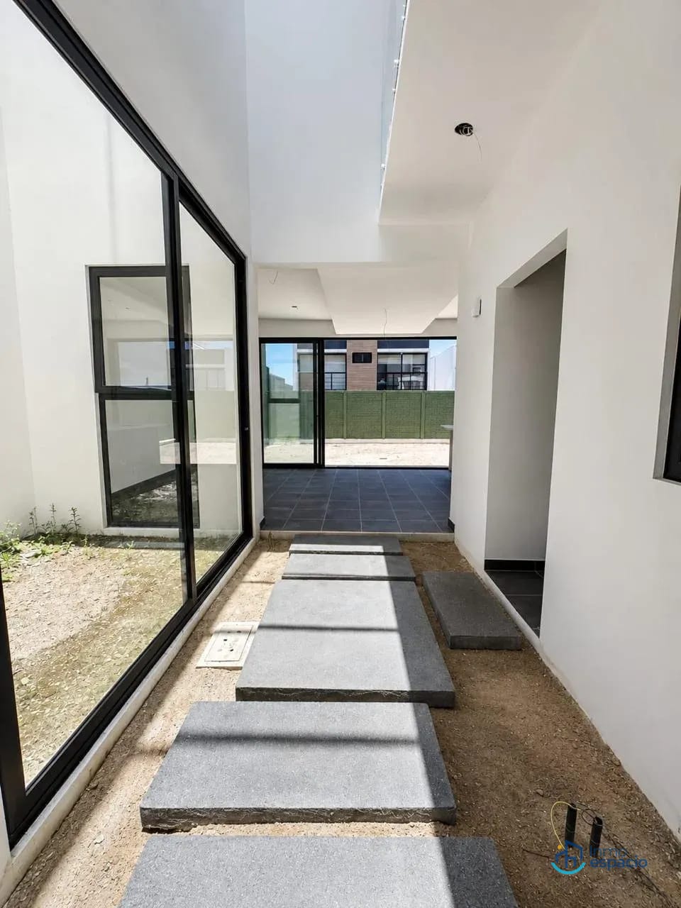Casa en venta en CAES — Casa en Venta en km 16-20, Carretera a El Salvador, Guatemala, Ciudad — foto 4 de 10