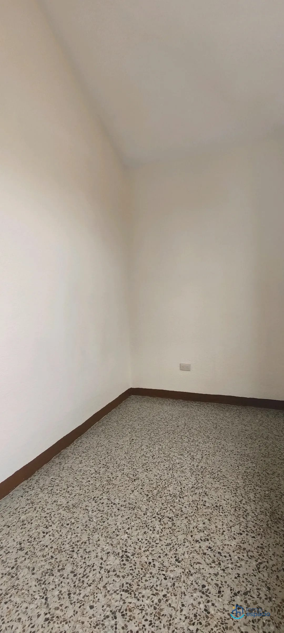 Casa en venta en Zona 12 — Casa en Venta en Avenida Petapa, Zona 12, Guatemala, Ciudad — foto 2 de 17