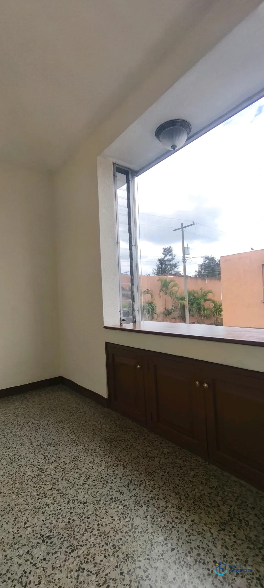 Casa en venta en Zona 12 — Casa en Venta en Avenida Petapa, Zona 12, Guatemala, Ciudad — foto 3 de 17