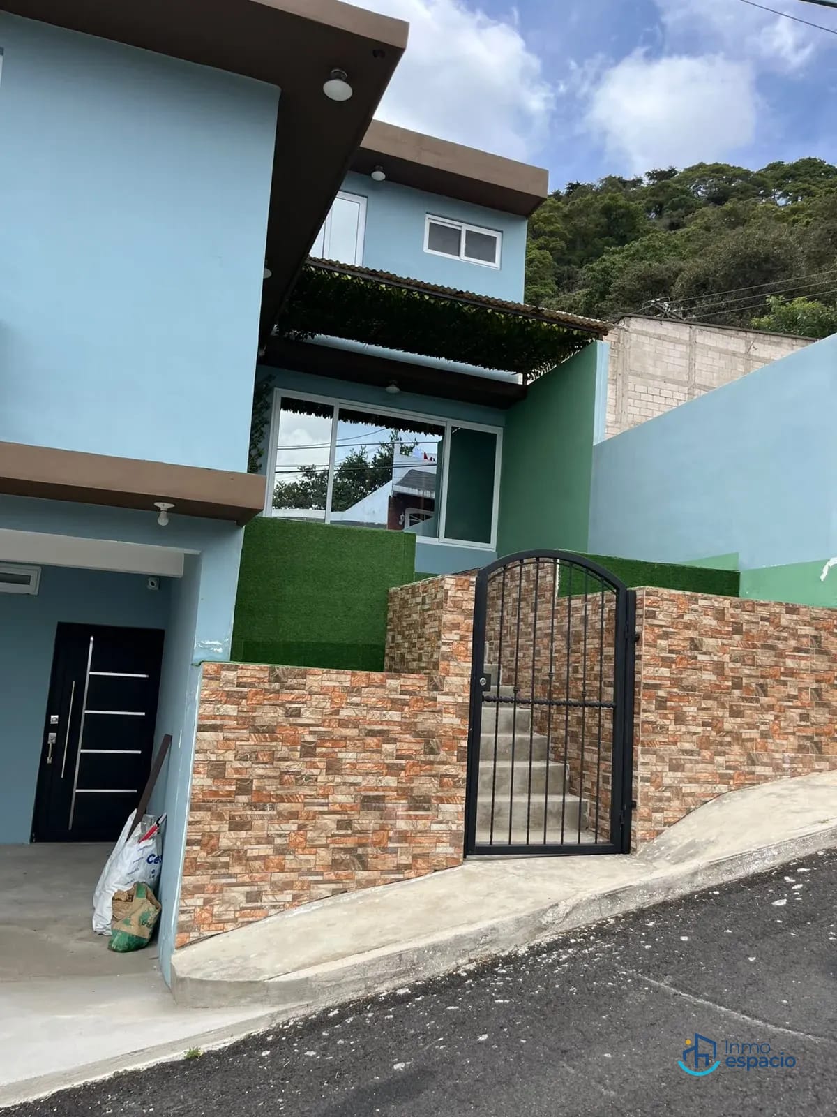 Casa en venta en Zona 6 de Mixco — Casa en Alquiler en Zona 6 Mixco, Guatemala, Ciudad — foto 2 de 17