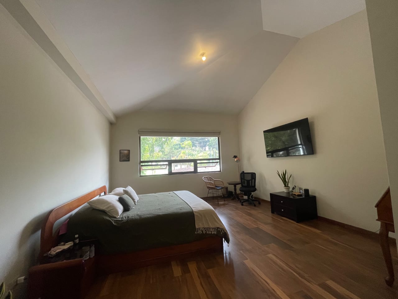 🏡 Casa Exclusiva en San Antonio CES Km.16 | 400m² y Dormitorio en 1er Nivel — Casa en Venta en San Antonio, Carretera a El Salvador, Guatemala, Ciudad — foto 7 de 10