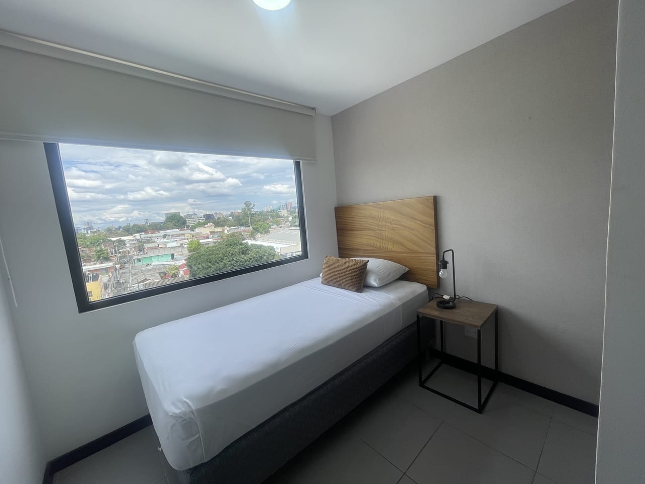 Invierte con ventaja: apartamento acreditado en Airbnb 🏙️ — Apartamento en Venta en Zona 14, Guatemala, Ciudad — foto 4 de 9