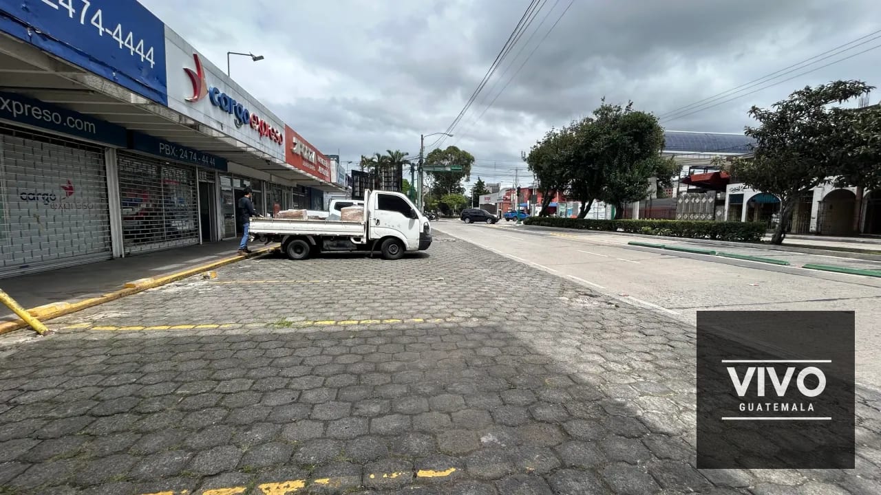Local en renta, Plaza Montúfar, Zona 9 — Local en Alquiler en Zona 9, Guatemala, Ciudad — foto 6 de 6