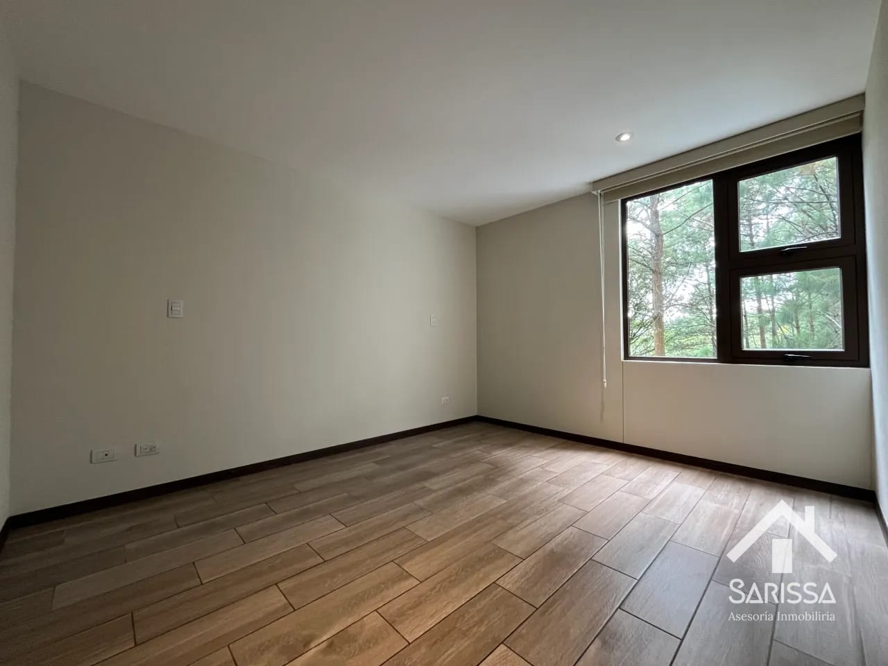 APARTAMENTO EN RENTA ZONA 16 — Apartamento en Alquiler en San Isidro 20/21, Zona 16, Guatemala, Ciudad — foto 4 de 10