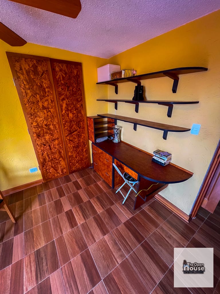Casa en Venta en Villas del Pinar, Zona 8 de Mixco — Casa en Venta en Zona 8 Mixco, Guatemala, Ciudad — foto 7 de 17