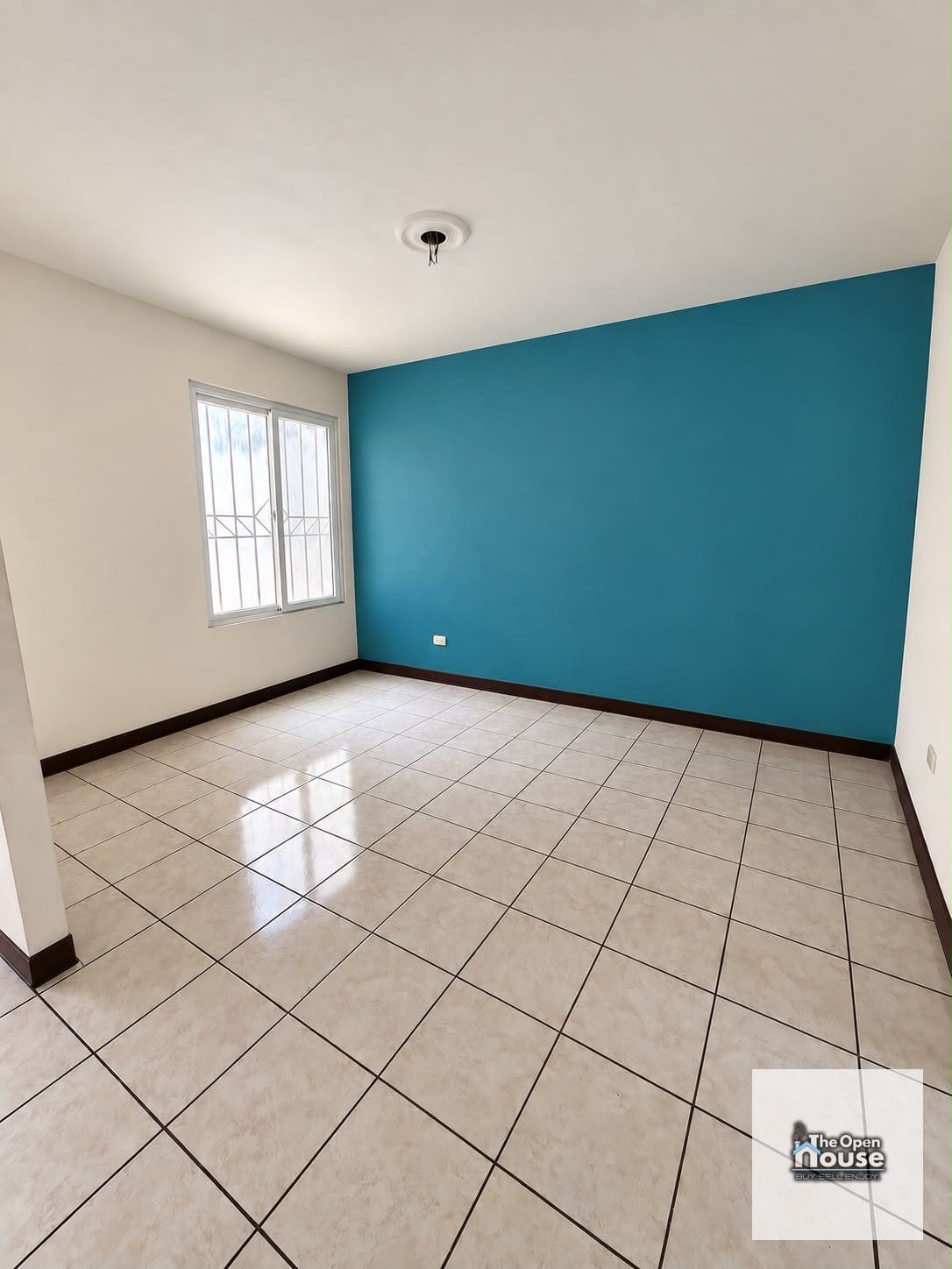 Venta de Propiedad – Fuentes del Valle 1 — Casa en Venta en Chinautla, Guatemala, Ciudad — foto 1 de 6