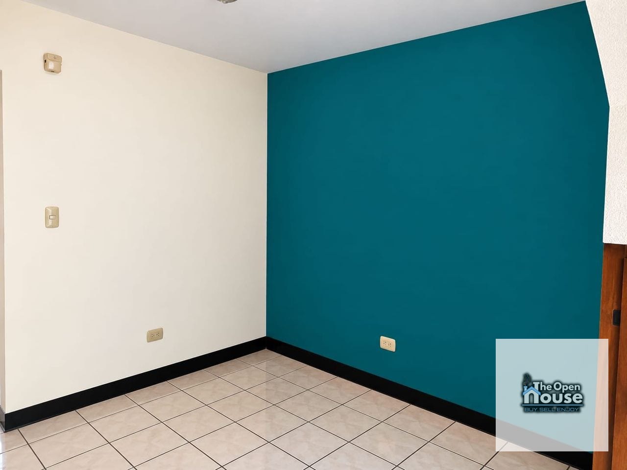 Venta de Propiedad – Fuentes del Valle 1 — Casa en Venta en Chinautla, Guatemala, Ciudad — foto 2 de 6